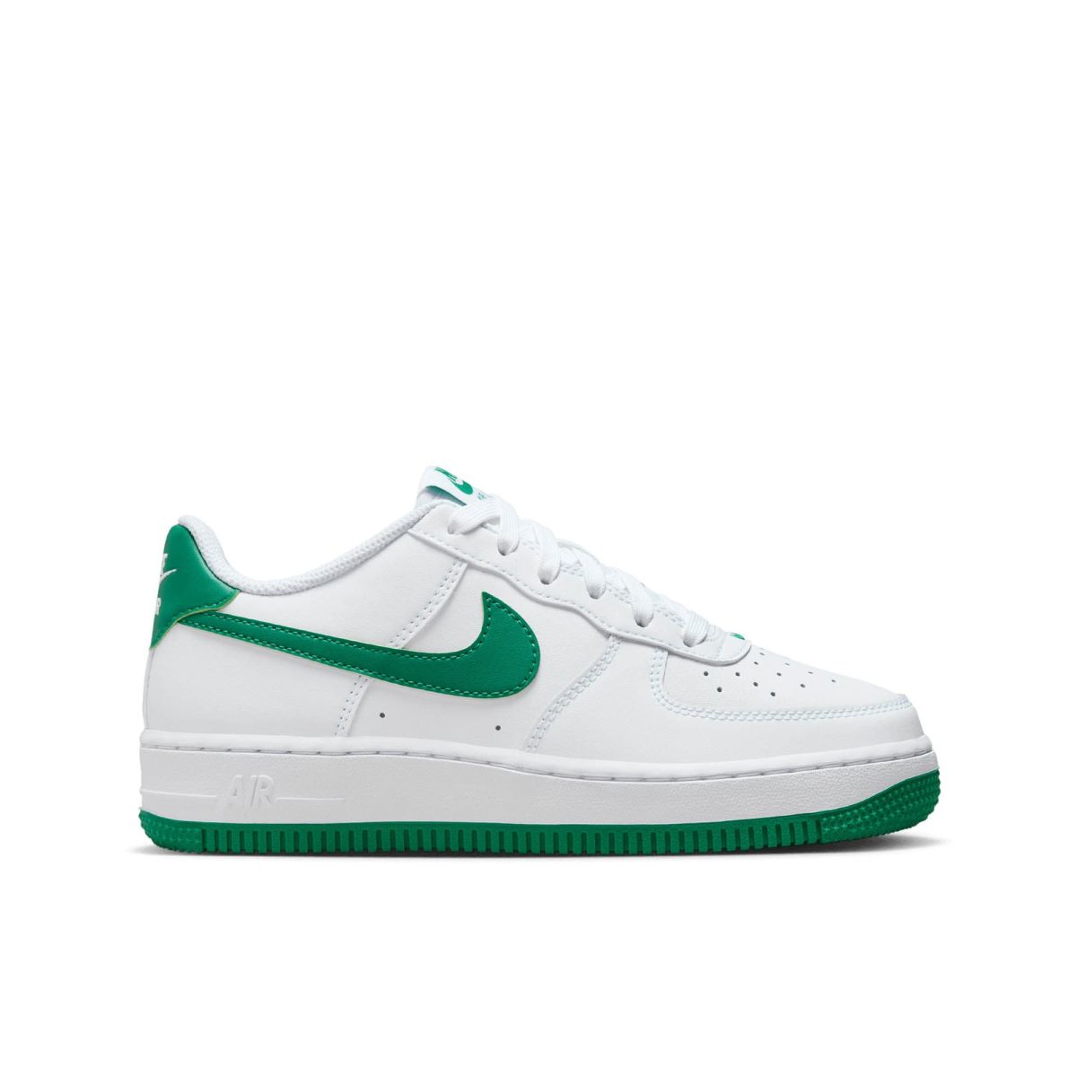 Nike air force 1 footlocker sg deals
